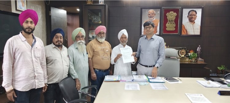 छत्तीसगढ़ सिक्ख समाज ने नगर निगम आयुक्त से की सौजन्य भेंट, शहर की सुंदरता एवं राजस्व वृद्धि को लेकर दिए महत्वपूर्ण सुझाव*