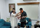 ओडिशा के कैबिनेट मंत्री सुरेश पुजारी से विधायक पुरंदर मिश्रा ने की सौजन्य भेंट, नुआखाई पर्व के लिए दिया आमंत्रण
