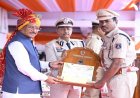 मुख्यमंत्री विष्णु देव साय के करकमलों से उत्कृष्ट सेवा के लिए सम्मानित हुए पुलिस एवं नगर सेना के अधिकारी-कर्मचारी…..