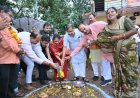 मां दंतेश्वरी अखाड़ा समिति ने रायपुर दक्षिण विधायक सुनील सोनी को विधायक निधि से कुश्ती हेतु अखाड़े में मैट बिछाने 5 लाख स्वेच्छानुदान देने पर दिया हार्दिक धन्यवाद