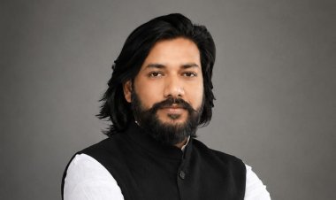 कुलगाम आतंकी हमले में सक्ती के श्रमिक दीपक रात्रे एवं सारंगढ बिलाईगढ़ के भुपेंद्र भैंना के परिजनों के साथ पूरी संवेदनशीलता से खड़ी है राज्य सरकार – सक्ती जिला प्रभारी मंत्री गुरु खुशवंत साहेब*