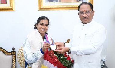 ज्ञानेश्वरी को 30 लाख रुपये प्रोत्साहन राशि और आउट ऑफ टर्न डीएसपी पद पर पदोन्नति की घोषणा