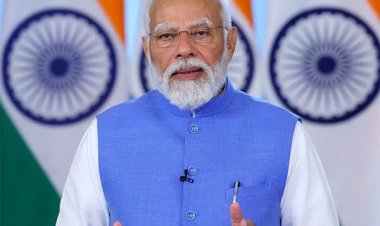 बुद्धि, सदाचार, संयम, ज्ञान, वीरता, वाणी, सामर्थ्य और उपकार मनुष्य के जीवन को प्रकाशमान करते हैं: पीएम मोदी