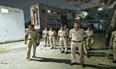 स्वतंत्रता दिवस के मद्देनजर रायपुर पुलिस का विशेष अभियान, 130 असामाजिक तत्वों पर कार्रवाई, 19 वारंट तामिल