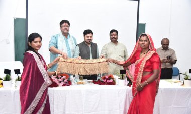नारायणपुर, धमतरी और GPM जिले के किसानों को मिला बड़ा आर्थिक संबल; विधायक अनुज शर्मा बोले- "आदिकाल से जड़ी-बूटियों का गढ़ रही है हमारी पावन धरा"