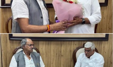 सांसद बृजमोहन अग्रवाल ने केंद्रीय पर्यटन मंत्री गजेंद्र सिंह शेखावत से की मुलाकात