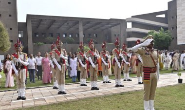 मंत्रालय में स्वतंत्रता दिवस उत्साह से मनाया गया