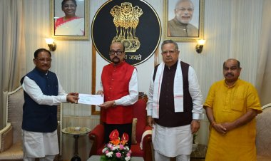 मुख्यमंत्री  विष्णु देव साय ने राज्यपाल  रमेन डेका से की सौजन्य भेंट