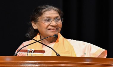 सोशल मीडिया का उपयोग सूचना देने के लिए नहीं, लोगों की चिंताएं सुनने व हल करने में भी करें:राष्ट्रपति