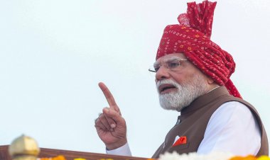 पीएम मोदी की मुफ्त कोचिंग पहल के क्रियान्वयन को लेकर केंद्रीय शिक्षा मंत्री ने समीक्षा बैठक की