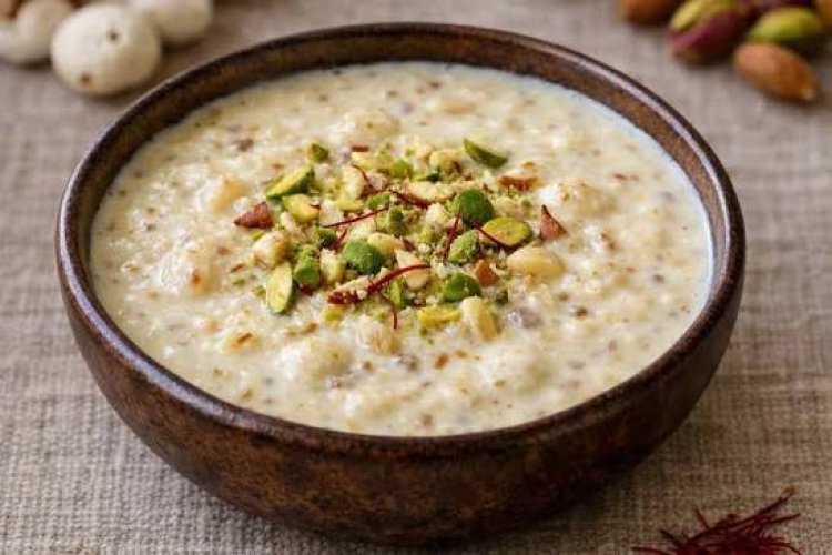 स्वाद के साथ-साथ सेहत के लिए भी बेहद फायदेमंद होती है मखाने की खीर