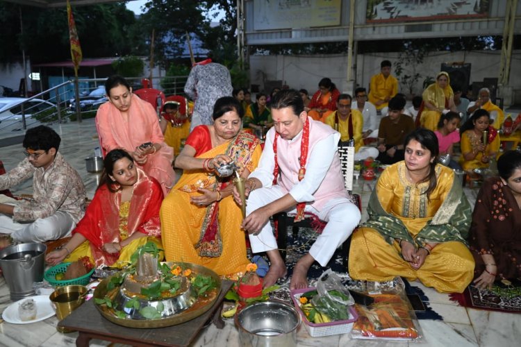 सावन के प्रथम सोमवार पर विधायक निवास पर गूँजे 'हर-हर महादेव' के जयकारे, विधायक डॉ. संपत अग्रवाल बोले-भोलेनाथ की कृपा से ही संभव है जनकल्याण