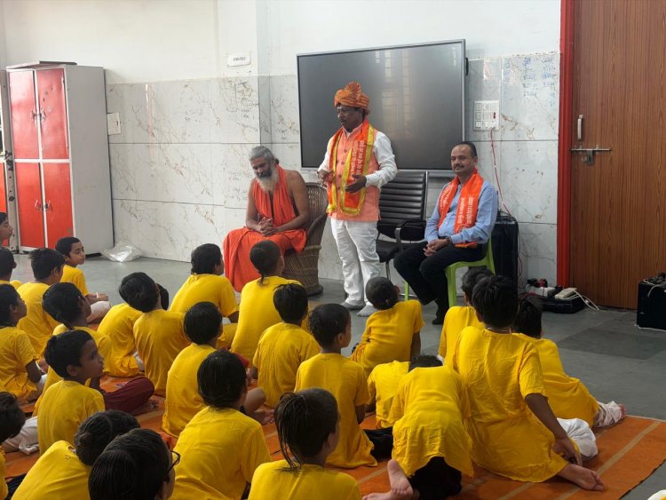  बस्तर सांसद महेश कश्यप ने केंद्रीय आयुष राज्य मंत्री से की मुलाकात,बस्तर के समग्र जनजातीय विकास हेतु रखीं महत्वपूर्ण मांगें