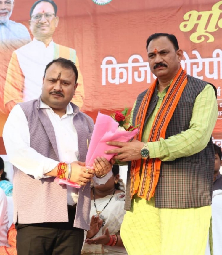 मनेन्द्रगढ़-चिरमिरी-भरतपुर ने रचा इतिहास: राष्ट्रीय एड्स नियंत्रण कार्यक्रम में लक्ष्य हासिल करने वाला छत्तीसगढ़ का पहला जिला बना