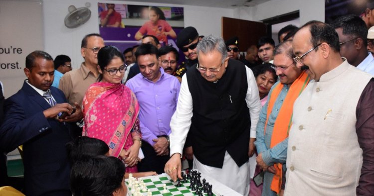 राजनांदगांव में राज्य स्तरीय जूनियर शतरंज प्रतियोगिता का समापन- डॉ. रमन सिंह और अरुण साव ने बढ़ाया खिलाड़ियों का उत्साह….