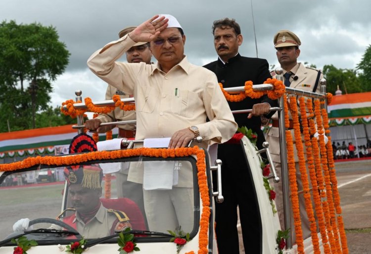 कवर्धा में देशभक्ति के उल्लास के साथ मनाया गया स्वतंत्रता दिवस