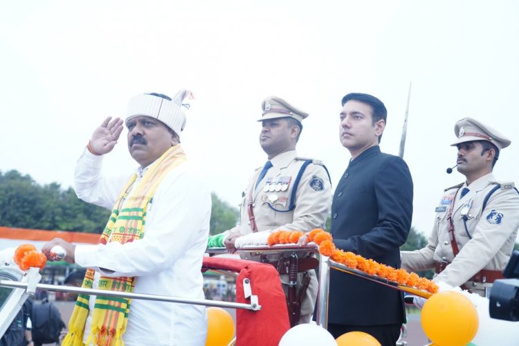 बस्तर में गरिमामय और हर्षाेल्लास के साथ मनाया गया 80वां स्वतंत्रता दिवस