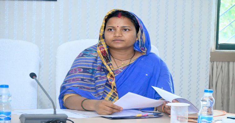 मंत्री लक्ष्मी राजवाड़े ने ली समाज कल्याण विभाग की उच्चस्तरीय समीक्षा बैठक
