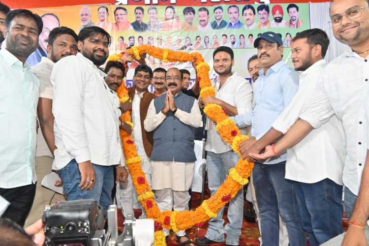 उप मुख्यमंत्री तथा नगरीय प्रशासन एवं विकास मंत्री  अरुण साव ने आज महासमुंद में 31 करोड़ 60 लाख रुपए के कार्यों का भूमिपूजन किया।