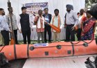 बाढ़ आपदा में बचाव एवं राहत के लिए एनएमडीसी द्वारा बस्तर को 48 घंटे में पुणे से मिले 4 रेस्क्यू स्पीड बोट