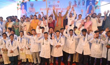 स्वास्थ्य मंत्री श्याम बिहारी जायसवाल ने नवप्रवेशित विद्यार्थियों को दी शुभकामनाएं