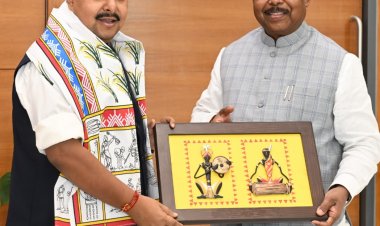 कृषि मंत्री रामविचार नेताम ने भाजपा राष्ट्रीय अध्यक्ष नितिन नबीन से की सौजन्य भेंट