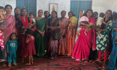आंगन मिलन सेवा कार्यक्रमों में योजनाओं की जानकारी के साथ आंगनबाड़ी कार्यकर्ताओं का सम्मान