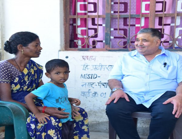 हर जरूरतमंद परिवार को सम्मानजनक आवास उपलब्ध कराना सरकार की प्राथमिकताः मंत्री राजेश अग्रवाल