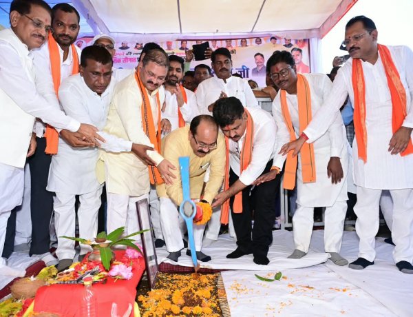  उप मुख्यमंत्री  अरुण साव और  विजय शर्मा ने रखी कवर्धा के नए स्वरूप की नींव, 54 करोड़ से बनेगी 4 लेन सड़क
