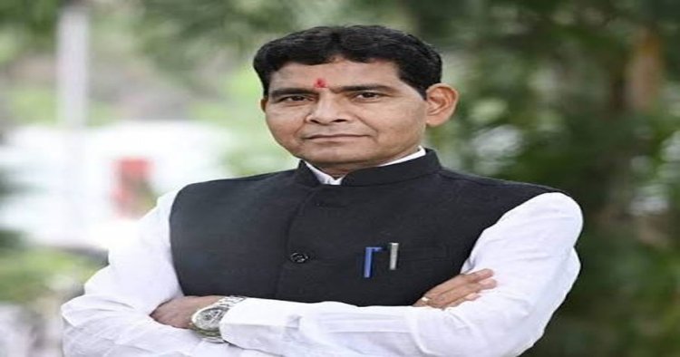 बलौदाबाजार विधानसभा के 43 गांव होंगे रोशन, मंत्री टंक राम वर्मा की पहल पर 2.06 करोड़ रुपये की हाई मास्ट लाइट योजना मंजूर