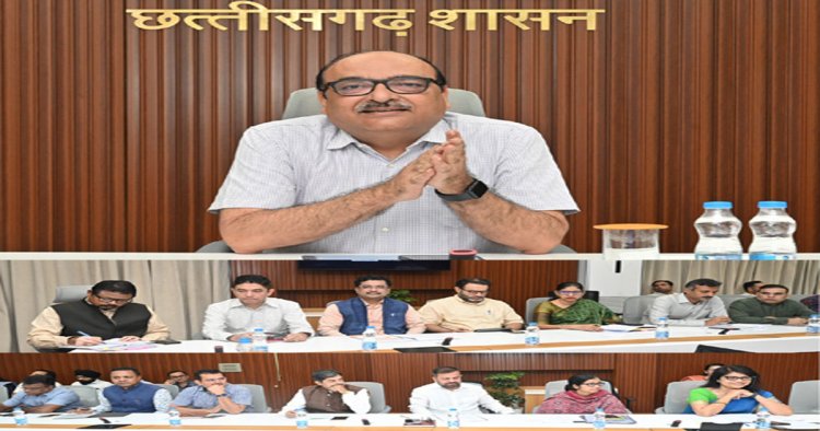 सेवानिवृत्ति प्रकरणों के त्वरित निपटारे और रिक्त पदों पर भर्ती के दिए निर्देश-मुख्य सचिव