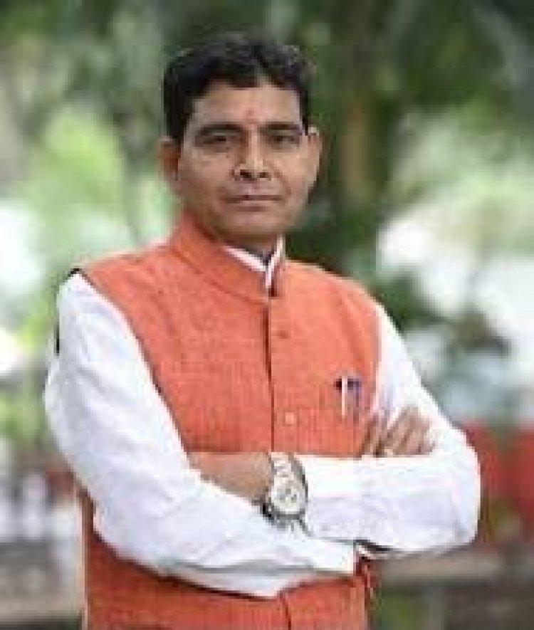  युवाओं के आत्मविश्वास और व्यक्तित्व विकास की दिशा में एक मील का पत्थर- मंत्री  टंक राम वर्मा