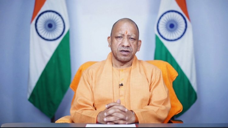 ग्रेटर नोएडा बस हादसा: सीएम योगी ने किया मुआवजे का ऐलान, मृतकों के परिजनों को 2-2 लाख की मदद