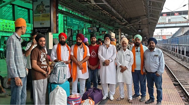 श्री हेमकुंड साहिब की पवित्र यात्रा पर रायपुर से 125 सिक्ख श्रद्धालुओं का जत्था रवाना