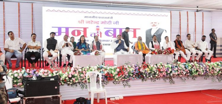 मुख्यमंत्री से बच्चों ने पूछे बेबाक सवाल, साय ने संघर्ष से सत्ता तक का सुनाया सफर