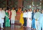 स्वतंत्रता संग्राम सेनानी स्वर्गीय  कमल नारायण शर्मा का जयन्ती पर सभापति सूर्यकान्त राठौड़ एवं संस्कृति विभाग अध्यक्ष अमर गिदवानी, गणमान्यजनों, सामाजिक कार्यकर्त्ताओं, महिलाओं, वरिष्ठ नागरिकों ने किया सादर नमन