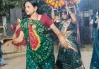 नवरात्री में Maa Durga को प्रसन्न करने लिए गरबा डांडिया का रास |