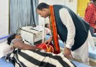 निजी कार्यक्रम छोड़ केल्हारी बस दुर्घटना के घायलों से मिलने पहुंचे स्वास्थ्य मंत्री  श्याम बिहारी जायसवाल