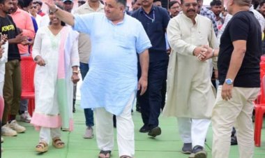 सरगुजा ओलंपिक से निखर रही ग्रामीण खेल प्रतिभाएं, युवा खिलाड़ियों के सपनों को मिल रही नई उड़ान : पर्यटन मंत्री राजेश अग्रवाल