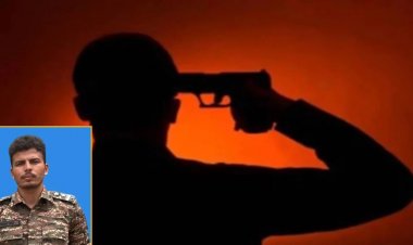 ब्रेकिंग : CRPF के सब इंस्पेक्टर ने खुद को मारी गोली, इलाज के दौरान थमीं सांसें…मचा हड़कंप…