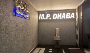जनशिकायतें मिलने पर नगर निगम जोन 8 स्वास्थ्य विभाग की टीम ने ट्रांसपोर्ट नगर टाटीबंध क्षेत्र में एमपी ढाबा की स्वच्छता व्यवस्था का औचक निरीक्षण किया