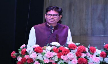 छत्तीसगढ़ के विकास का प्रमुख इंजन बनेगा हाउसिंग बोर्ड, आवास के साथ अधोसंरचना विकास में निभाएगा महत्वपूर्ण भूमिका : मंत्री ओ.पी. चौधरी