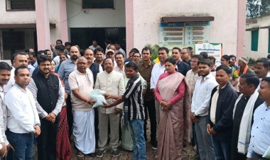 अम्बिकापुर : पीएम किसान सम्मान निधि की 24वीं किस्त से सरगुजा के 87,796 किसानों को मिले 18.10 करोड़ रुपये