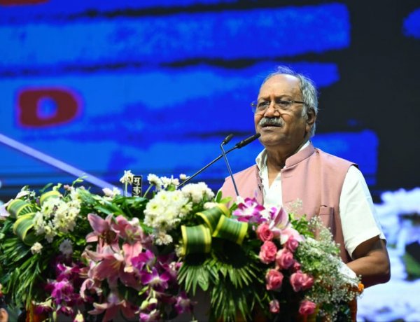 जिस घर में सियान का सम्मान, वहाँ कभी नहीं आती विपत्ति: सांसद बृजमोहन अग्रवाल