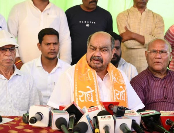 101 फीट ऊंचे दशानन रावण का होगा दहन, भव्य आतिशबाजी से जगमगाएगा डब्ल्यूआरएस दशहरा मैदान विधायक पुरन्दर मिश्रा ने तैयारियों को लेकर दी जानकारी