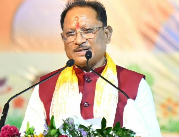 मुख्यमंत्री  विष्णु देव साय के नेतृत्व में डिजिटल प्रशासन की मजबूत पहल 38 विभागों की 939 सेवाएं एक मंच पर