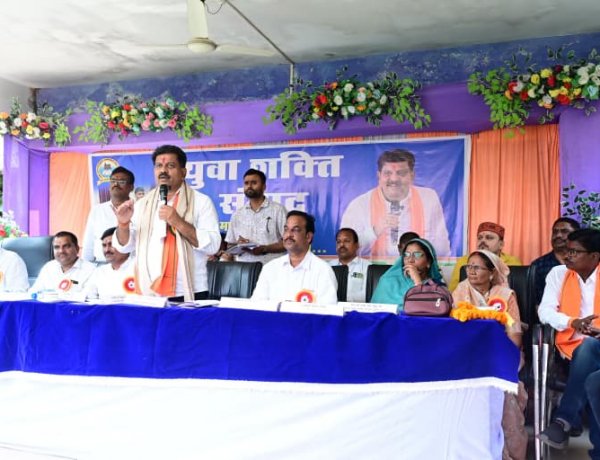 उप मुख्यमंत्री विजय शर्मा ने सहसपुर लोहारा कॉलेज को दी 50 लाख के विकास कार्यों की सौगात