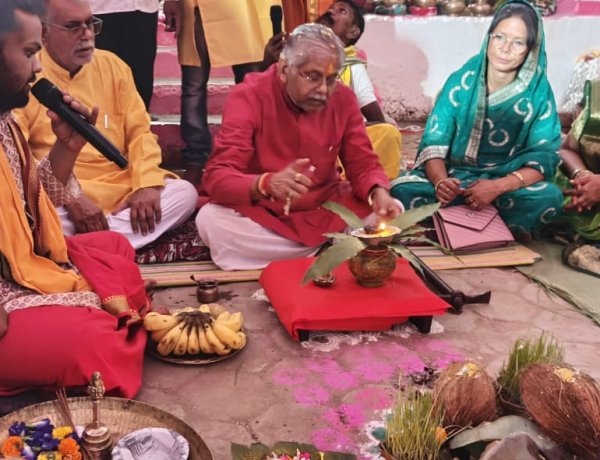 ग्राम कनेरी को मिली 10 लाख की विकास सौगात: पूर्व विधानसभा अध्यक्ष धरमलाल कौशिक ने चंडी माता मंदिर और नवधा रामायण स्थल में शेड निर्माण के लिए किया भूमिपूजन