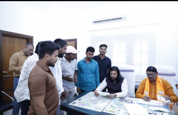 भाजपा प्रदेश कार्यालय के ‘सहयोग केंद्र’ में कैबिनेट मंत्री गुरु खुशवंत साहेब ने किया संवाद