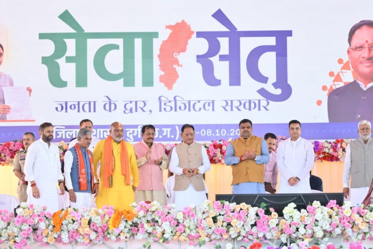  महतारी वंदन योजना की 32वीं किश्त जारी, दुर्ग जिले की 3.89 लाख से अधिक महिलाओं को मिले 37.19 करोड़ से अधिक रुपये